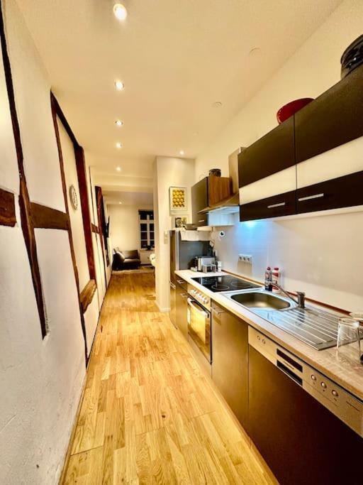 Wohnung Am Schloss 2 - Bestes Apartment In Weilburg Esterno foto